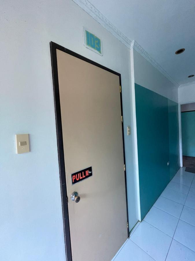 Austrias Guest House El Nido Bagian luar foto