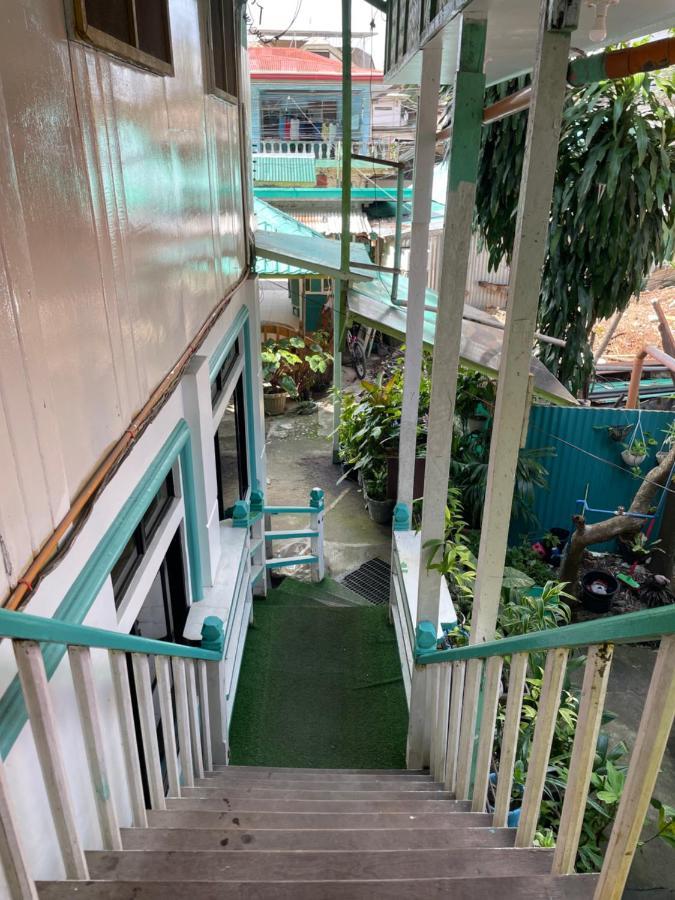 Austrias Guest House El Nido Bagian luar foto
