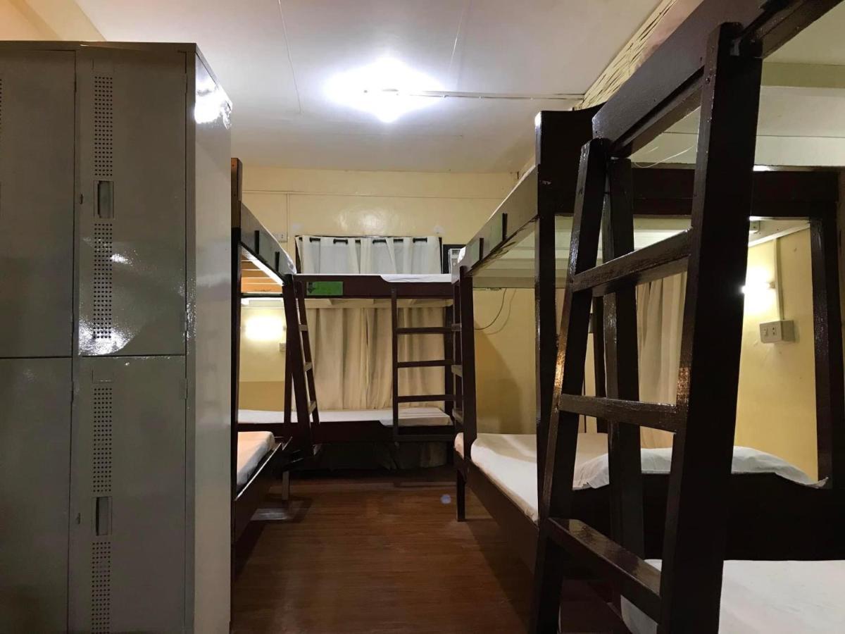 Austrias Guest House El Nido Bagian luar foto