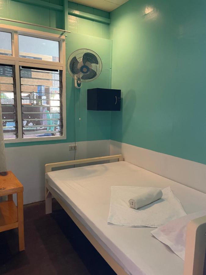 Austrias Guest House El Nido Bagian luar foto