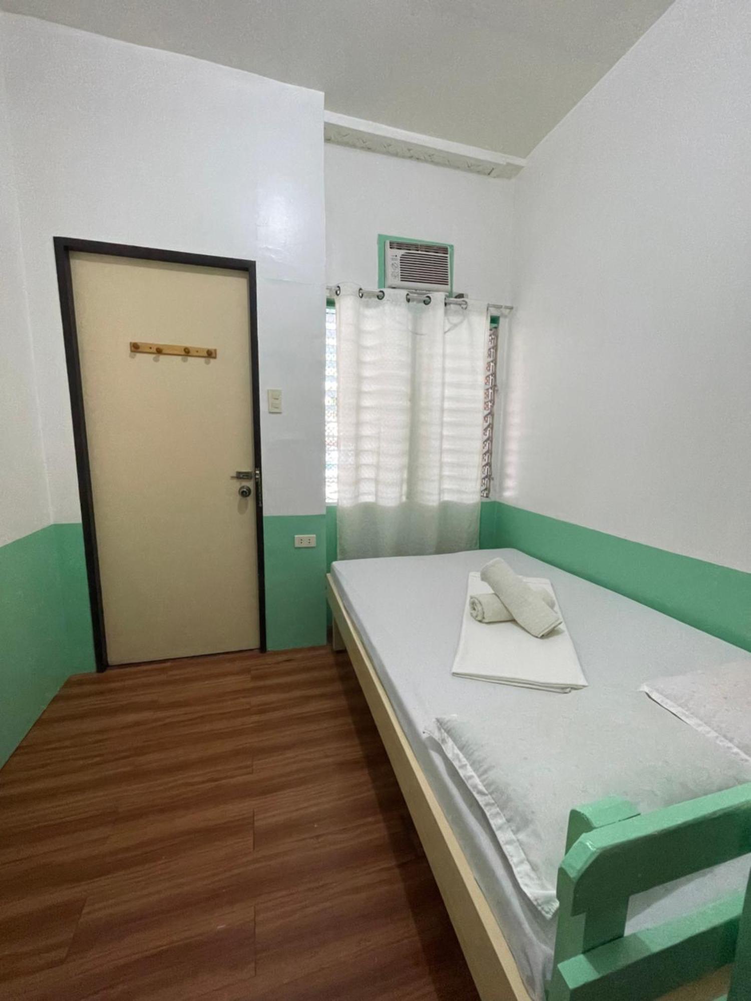 Austrias Guest House El Nido Bagian luar foto