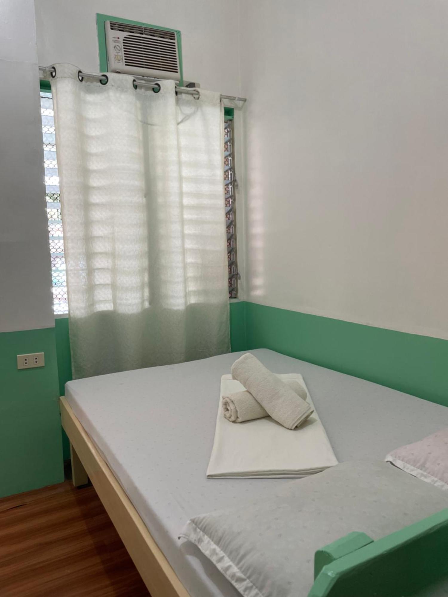 Austrias Guest House El Nido Bagian luar foto