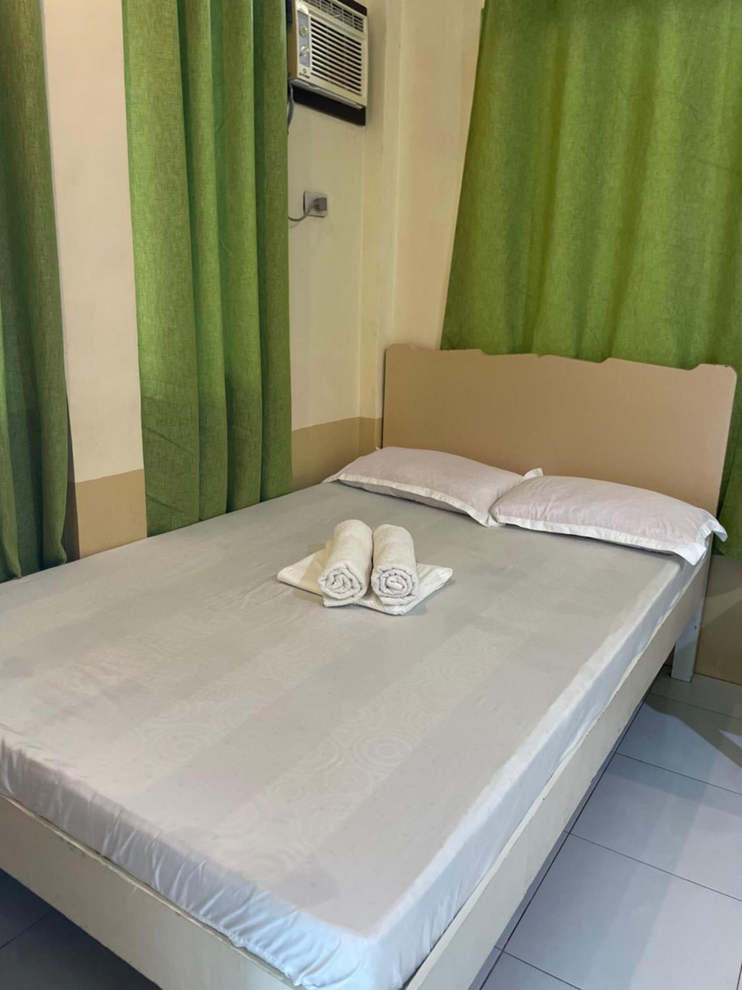 Austrias Guest House El Nido Bagian luar foto